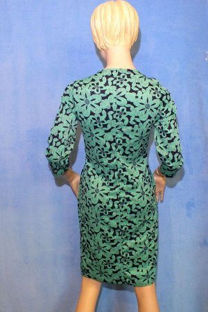 Платье Материал кукуруза, по бокам 2 кармана. 42: ОГ 80см, ОТ 64см, ОБ 88см, длина 95см.