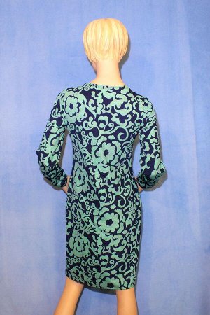 Платье Материал хлопок+полиэстер. ОГ 88см, ОТ 82см, ОБ 92см, длина 93см.