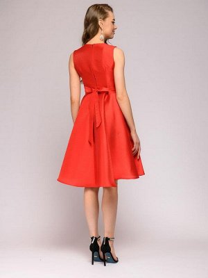 Платье красное с пышной юбкой без рукавов