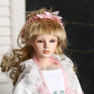 Кукла коллекционная "Ивона" 30 см