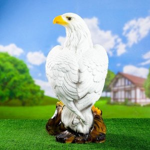 Садовая фигура "Орел" белый  60см