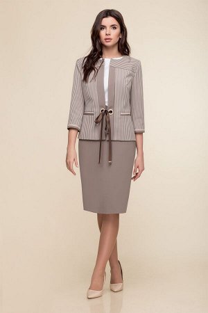 Женский комплект жакет, блузка и юбка