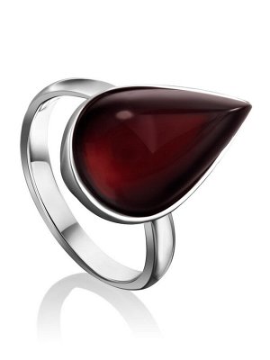 Яркое кольцо «Импульс» из серебра с тёмно-вишнёвым янтарём, 006302108