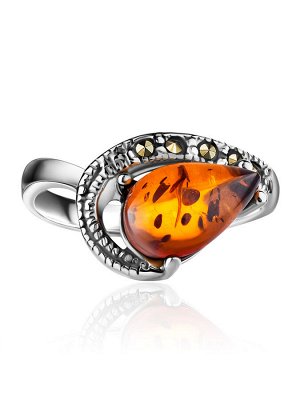 Красивое кольцо из серебра с коньячным янтарём и марказитами «Эйфория»
