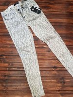 Джинсы Guess