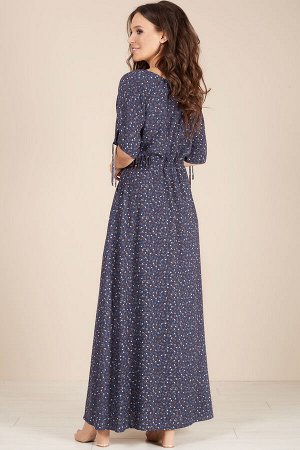 Платье Платье Teffi style 1499 синее 
Состав ткани: Вискоза-100%; 
Рост: 170 см.

Платье женское длинное, прямого силуэта, без подкладки. Перед лифа платья цельнокроеный, по центру грловины окантован