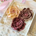 Шоколадные розы и разные красивые цветы