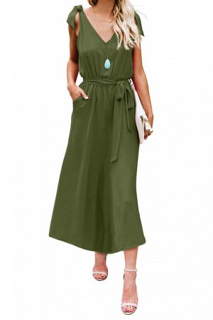 Зеленое приталенное платье с поясом и бантиками на плечах