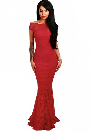 Красное кружевное платье-русалка с вырезом-лодочкой