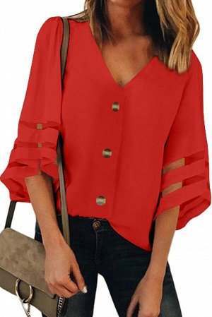 Красная блуза с застежкой на пуговицы и прозрачными полосами на рукавах