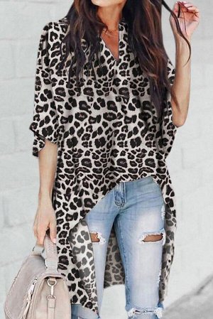 Леопардово-серая блуза-туника с V-образным вырезом и асимметричным низом