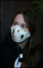 Декоративная маска для лица из ткани (расцветки в ассортименте)