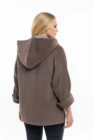 Модная куртка из пальтовой ткани