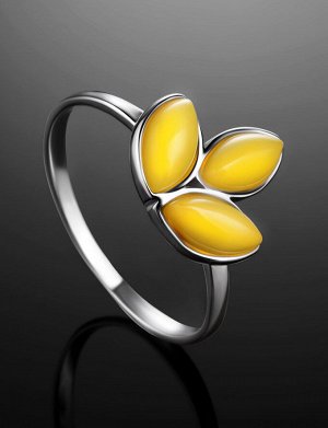 Нежное кольцо из серебра и натурального медового янтаря «Флора», 906305360