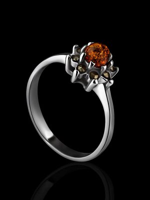Изящное серебряное кольцо «Эйфория» с миниатюрными янтарными и марказитовыми вставками, 006302473