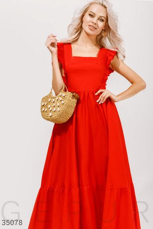 Красное платье с оборками