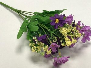 Букет "полевые цветочки" космеи цвет фиалковый