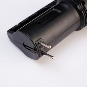 Фонарь ручной аккумуляторный, 1 режим, встроеная вилка для зарядки, черный 13.5х6.5 см