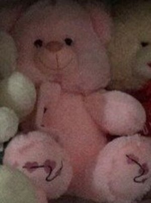 Мягкая игрушка Медведь с розовым шарфом (сердечки на лапах) 36см