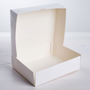 Коробочка для кондитерских изделий «Сладкой жизни» 17 x 20 x 6 см