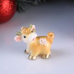 Свеча декоративная &quot;Бычок со снежинкой&quot;, микс, 7,5?4?6,2 см
