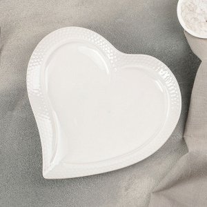 Блюдо "Сердце" 20,5х20х3 см, цвет белый