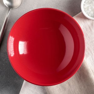 Тарелка керамическая глубокая Доляна «Красный горох», 700 мл, d=18 см, цвет красный