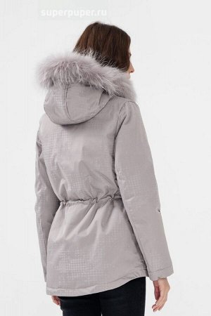 Женская текстильная куртка на натуральном пуху с отделкой мехом енота