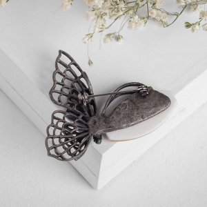 Брошь "Перламутр" бабочка, цвет серо-коричневый в чернёном серебре