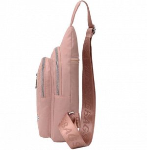 Сумки Современный и модный рюкзак имеет регулируемый плечевой ремень обеспечивающий комфорт и удобство. Он идеально подходит для активного отдыха на открытом воздухе.
Ткань - нейлон.