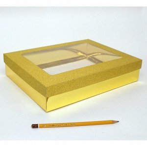 Коробка складная с окошком 29,5 х 22 х 6 см цвет золото 2 части