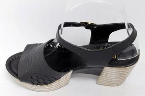 Босоножки Страна производитель: Турция
Размер женской обуви x: 36
Полнота обуви: Тип «F» или «Fx»
Высота каблука (см): 7,5
Цвет: Черный
Размер женской обуви: 36, 36, 37, 38, 39, 40
верх - натуральная 