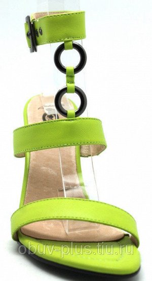 Босоножки Страна производитель: Китай
Размер женской обуви x: 35
Материал верха: Натуральная кожа
Высота каблука (см): 9
Размер женской обуви: 35, 35, 36, 37, 38, 39
натуральная кожа
каблук 9 см