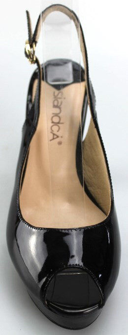 Босоножки Страна производитель: Китай
Вид обуви: Босоножки
Размер женской обуви x: 35
Полнота обуви: Тип «F» или «Fx»
Материал верха: Лаковая кожа натуральная
Материал подкладки: Натуральная кожа
Кабл