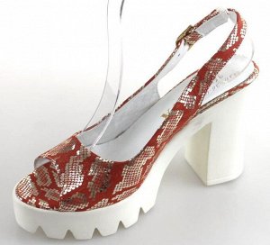 Босоножки Страна производитель: Турция
Вид обуви: Босоножки
Размер женской обуви x: 36
Полнота обуви: Тип «F» или «Fx»
Материал верха: Нубук
Материал подкладки: Натуральная кожа
Каблук/Подошва: Каблук