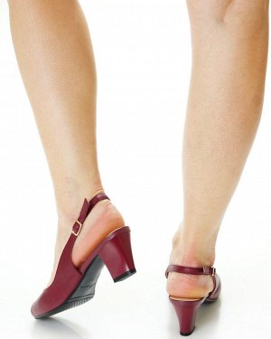 Босоножки Страна производитель: Китай
Вид обуви: Босоножки
Размер женской обуви x: 36
Полнота обуви: Тип «F» или «Fx»
Материал верха: Натуральная кожа
Материал подкладки: Натуральная кожа
Каблук/Подош