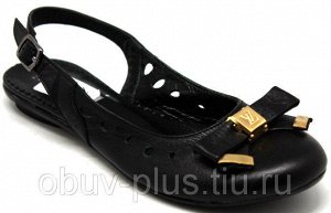 Босоножки Страна производитель: Турция
Размер женской обуви x: 36
Полнота обуви: Тип «F» или «Fx»
Материал верха: Натуральная кожа
Материал подкладки: Натуральная кожа
Каблук/Подошва: Плоская подошва
