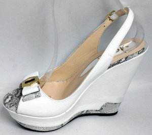 Босоножки Страна производитель: Китай
Размер женской обуви x: 36
Полнота обуви: Тип «F» или «Fx»
Каблук/Подошва: Танкетка
Цвет: Белый
Размер женской обуви: 36, 36, 37, 38, 39, 40
натуральная кожа
стел