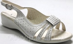 Босоножки Страна производитель: Китай
Размер женской обуви x: 35
Материал верха: Искусственная кожа
Материал подкладки: Натуральная кожа
Высота платформы: 3.5 см
Размер женской обуви: 35, 35, 36, 37, 