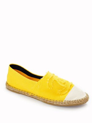 Балетки Страна производитель: Китай
Сезон: Лето
Тип носка: Закрытый
Цвет: Желтый
Размер женской обуви x: 36 \
Полнота обуви: Тип «F» или «Fx» \
Стиль: Повседневный
Материал верха: Текстиль
Материал по
