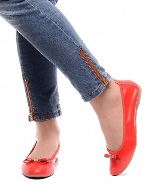 Балетки Страна производитель: Китай
Сезон: Лето
Тип носка: Закрытый
Цвет: Красный
Размер женской обуви x: 36
Полнота обуви: Тип «F» или «Fx» \
Каблук/Подошва: Каблук
Высота каблука (см): 1
Стиль: Повс
