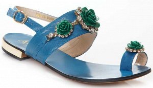 Босоножки Страна производитель: Китай
Вид обуви: Сандалии
Размер женской обуви x: 36
Полнота обуви: Тип «F» или «Fx»
Материал верха: Натуральная кожа
Материал подкладки: Натуральная кожа
Стиль: Городс