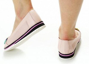 Туфли Страна производитель: Турция
Полнота обуви: Тип «F» или «Fx»
Материал верха: Натуральная кожа
Цвет: Розовый
Материал подкладки: Натуральная кожа
Стиль: Молодежный
Форма мыска/носка: Закругленный