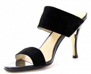 Шлепки Страна производитель: Китай
Размер женской обуви x: 35
Полнота обуви: Тип «F» или «Fx»
Цвет: Черный
Размер женской обуви: 35, 36, 37, 38, 39
натуральная замша
стелька - натуральная кожа
каблук 