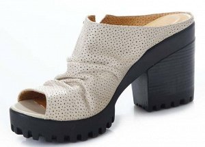 Шлепки Страна производитель: Турция
Вид обуви: Шлепанцы
Размер женской обуви x: 37
Полнота обуви: Тип «F» или «Fx»
Материал верха: Натуральная кожа
Материал подкладки: Натуральная кожа
Стиль: Молодежн