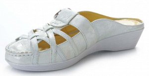 Шлепки Страна производитель: Китай
Полнота обуви: Тип «F» или «Fx»
Материал верха: Нубук
Цвет: Белый
Материал подкладки: Натуральная кожа
Стиль: Повседневный
Форма мыска/носка: Закругленный
Каблук/Под