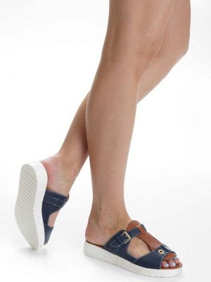 Шлепки Страна производитель: Турция
Вид обуви: Шлепанцы
Размер женской обуви x: 36
Полнота обуви: Тип «F» или «Fx»
Материал верха: Натуральная кожа
Материал подкладки: Натуральная кожа
Стиль: Молодежн