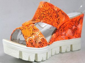 Шлепки Страна производитель: Турция
Размер женской обуви x: 36
Полнота обуви: Тип «F» или «Fx»
Размер женской обуви: 36, 37, 38, 39
верх-текстиль
стелька - натуральная кожа
платформа 3 см + танкетка 6