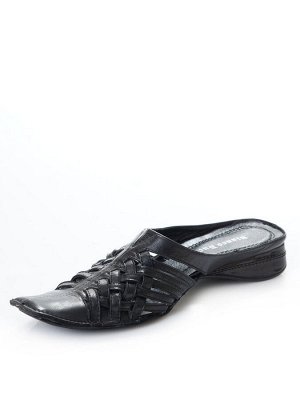 Шлепки Страна производитель: Китай
Полнота обуви: Тип «F» или «Fx»
Материал верха: Натуральная кожа
Цвет: Черный
Материал подкладки: Натуральная кожа
Стиль: Повседневный
Форма мыска/носка: Трапециевид