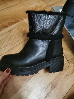 Зимние ботинки